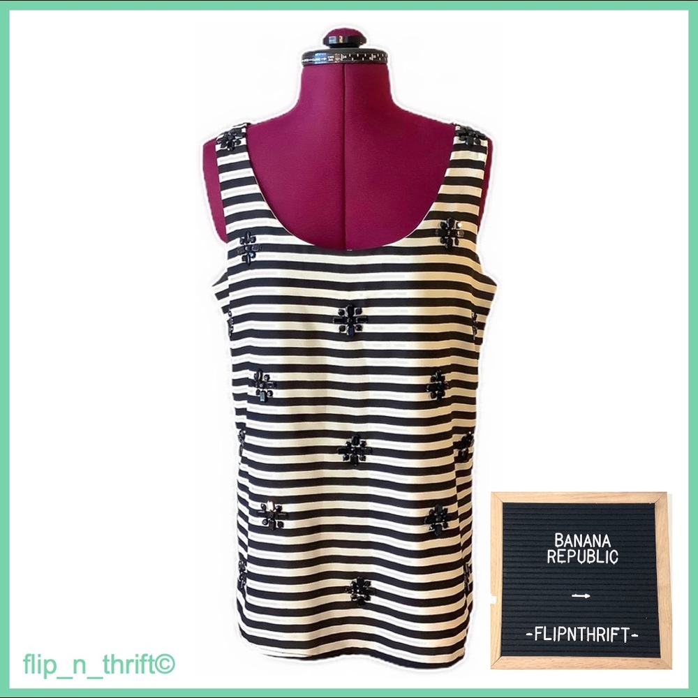💛BANANA REPUBLIC B&W Striped Blouse